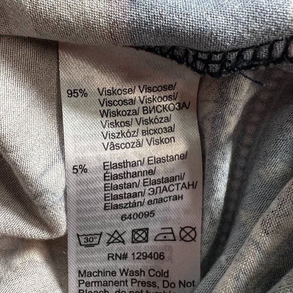 ๐Bodyflirt Retro Design Midi Soft Flowing Fabric Short Sleeves Viscose Dress - Picture 13 of 15